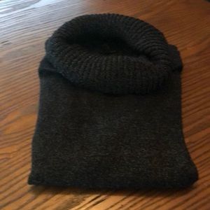 Excellent condition Cowell neck incline sweater